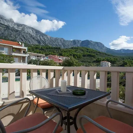 Apartments And Rooms Kapulica Tucepi Exterior photo