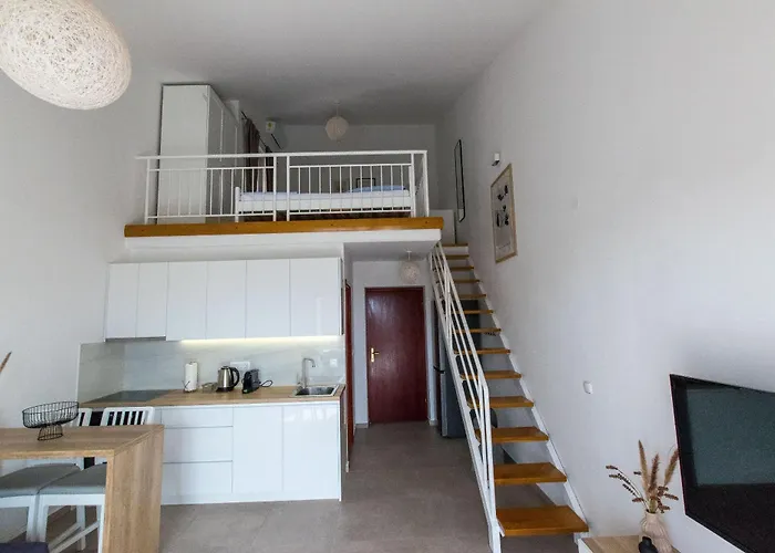 Apartments And Rooms Kapulica