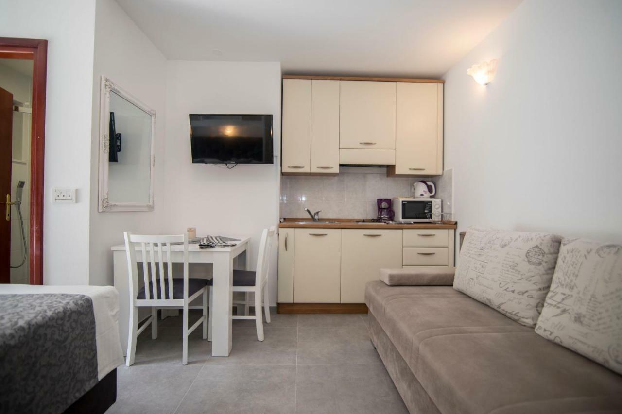 And Kapulica Apartment *